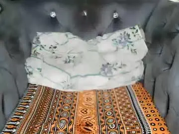 Chaturbate Sex Chat of mon_cherrie1_