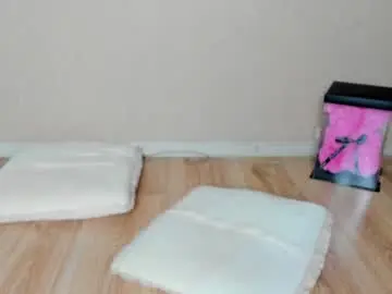 Chaturbate Live Sex of sweet_lil_thing