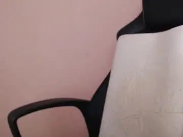 Chaturbate Watch Live Sex Cams of sweet_lil_thing
