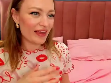 Chaturbate Live Sex Cam of evelynpoole