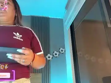 Chaturbate Best live sex cam show of eliseplayboobs