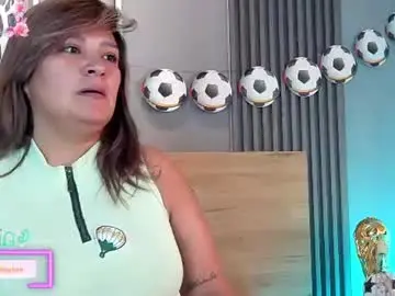 Chaturbate Live Sex Cam of eliseplayboobs