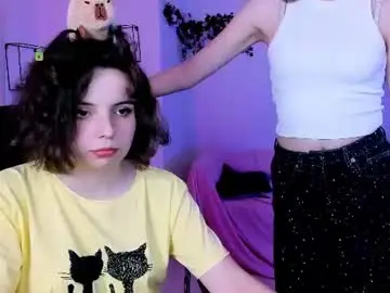 Chaturbate Live Sex Cam of lia_dream_