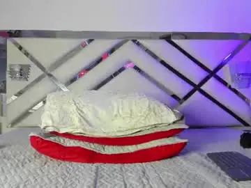 Chaturbate Watch Live Sex Cams of maybelline_666