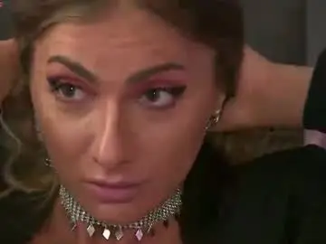 Chaturbate Live Sex Cam of annegoddess722120