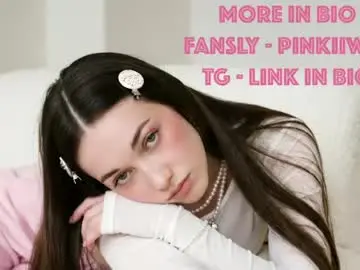 Chaturbate Sex Chat of avelineee
