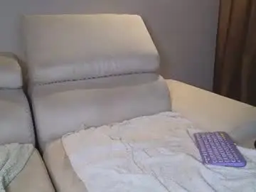 Chaturbate Sex Chat of ericamiracle15