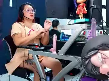 Chaturbate Free Porn Cam of leidycrstnch21
