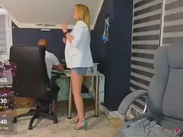 Chaturbate Adult Video Chat of karinadeniss