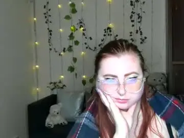 Chaturbate Live Sex of alicia_side_red