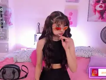 Chaturbate Live Sex Cam of anny_cotton