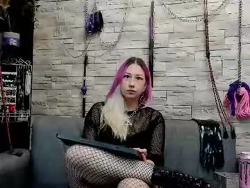 Chaturbate Live Sex Cam of miss_kaz