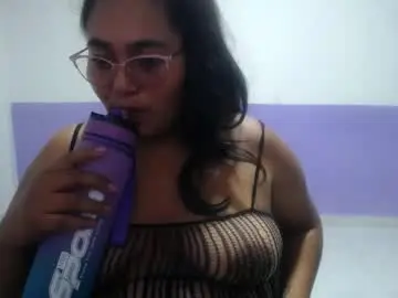 Chaturbate Adult Video Chat of sexy_love_15