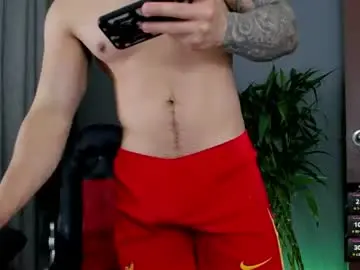 Chaturbate Live Sex Cam of boyc02_