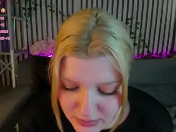 Chaturbate Nude Webcam of polly__mayer