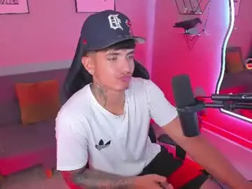 Chaturbate Watch Live Sex Cams of iam_light