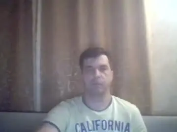 Chaturbate Live Porn of rusqadisx