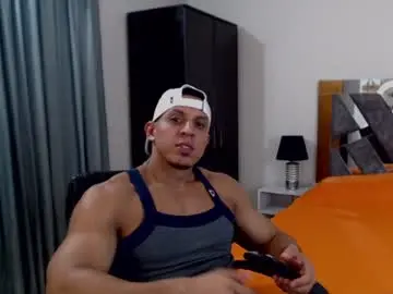 Chaturbate Sex Chat of frank_heaven_shore