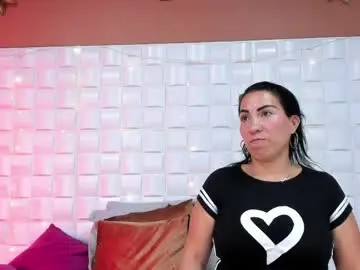 Chaturbate Watch Live Sex Cams of amberjoymilf