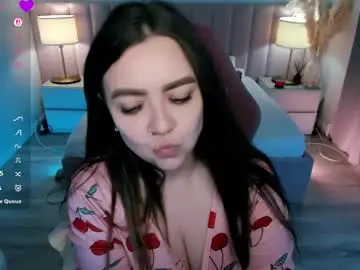 Chaturbate Live Sex Cam of ashton_heidi