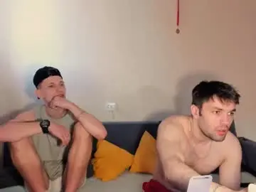 Chaturbate Sex Chat of kevin_hornyyy