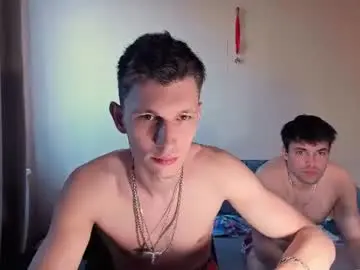 Chaturbate Watch Live Sex Cams of kevin_hornyyy