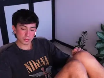Chaturbate Free Porn Cam of sweettaaron