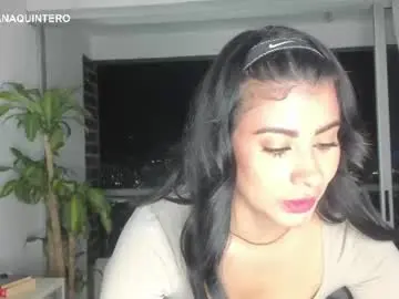 Chaturbate Best live sex cam show of swt_molly