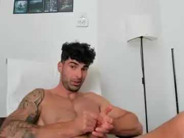 Chaturbate Live Porn of cuteeboy