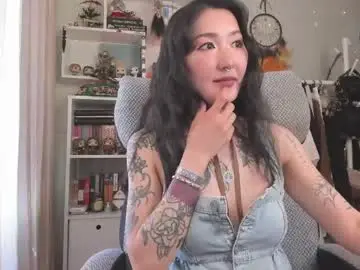 Chaturbate Watch Live Sex Cams of kellyasian