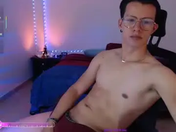 Chaturbate Watch Live Sex Cams of brandon_starkk