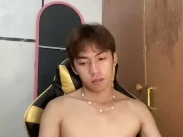 Chaturbate Free Porn Cam of yourcummer_april