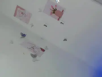 Chaturbate Live Sex Cam of one_sweet_day18