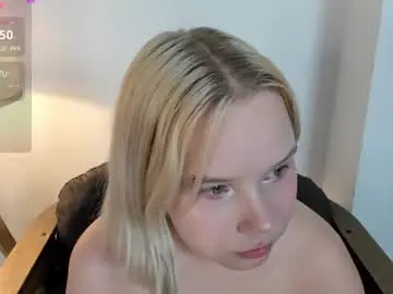 Chaturbate Sex Chat of shy_nikka_4you