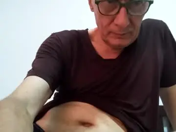 Chaturbate Live Sex Cam of cucaio18