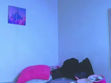 Chaturbate Watch Live Sex Cams of holy_taby_