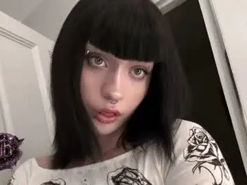 Chaturbate Live Sex Cam of vailyreb