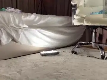 Chaturbate Live Sex Cam of endlessmia