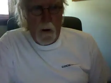 Chaturbate Free Porn Cam of hornyinohio9