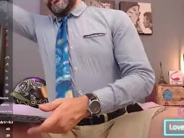 Chaturbate Free Porn Cam of jonas_beard1