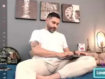 Chaturbate Best live sex cam show of jonas_beard1