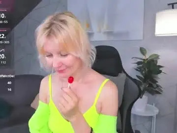 Chaturbate Private Sex Chat of julie_lucasss