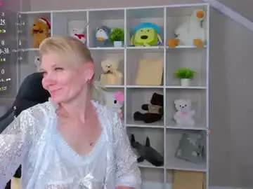 Chaturbate Sex Chat of julie_lucasss