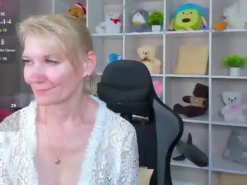 Chaturbate Adult Webcams of julie_lucasss