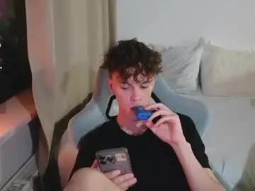Chaturbate Sex Cam of cute_thomas