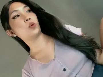 Chaturbate Free Porn Cam of pillow_whispers