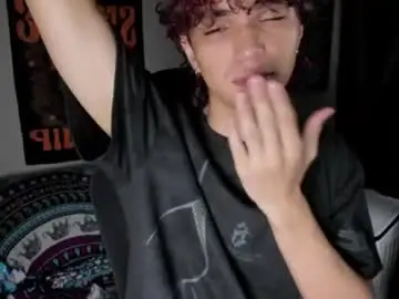 Chaturbate Free Live Porn of halan_jr