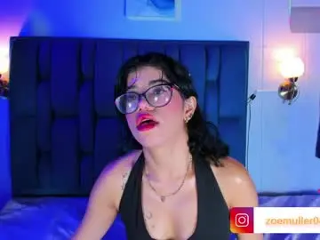 Chaturbate Live Sex Cam of zoe_axel1