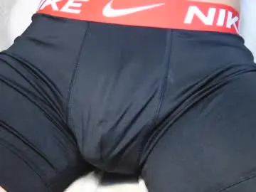 Chaturbate Adult Video Chat of slimhungyvng