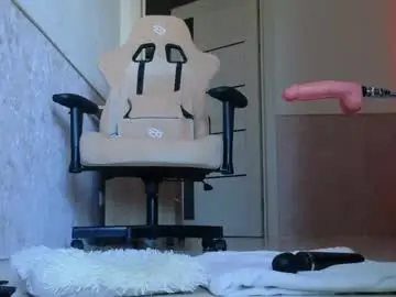Chaturbate Watch Live Sex Cams of villuuvargas